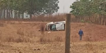 Mãe e filha ficam feridas após capotamento na BR 060, em Paraíso das Águas