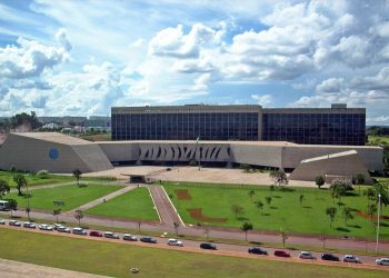 Últimos dias para se inscrever no concurso de analista do STJ