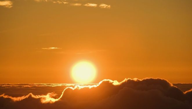 Onda de calor atinge MS com força; tempo seco persiste