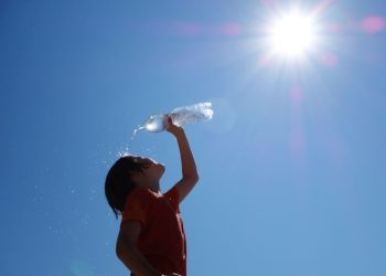 Onda de calor atinge MS com força; tempo seco persiste