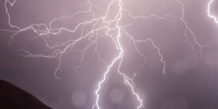 Tempestades intensas ameaçam Mato Grosso do Sul, alerta Inmet