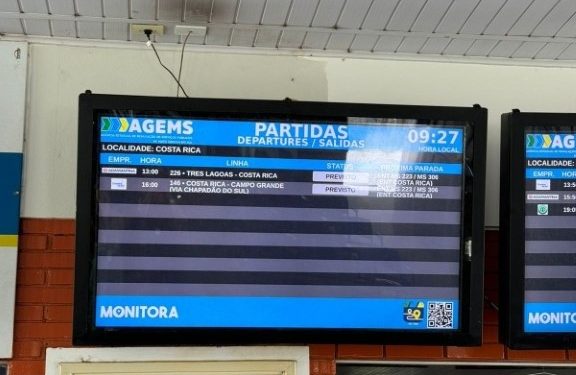 Terminal rodoviário de Costa Rica adota painéis com horários de ônibus atualizados