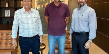 Walter Schlatter anuncia Clederson Marchi como novo Secretário de Obras