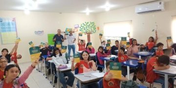 Secretarias de Saúde e Educação em Costa Rica lançam campanha de conscientização contra a dengue