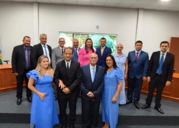 Posse em Figueirão oficializa Prefeito, Vice e Vereadores para nova administração