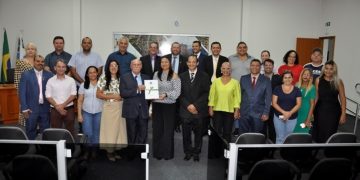 Câmara de Figueirão dá início aos trabalhos legislativos de 2025 com sessão solene