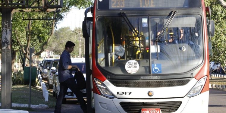Tarifa de ônibus em Campo Grande é reajustada para R$ 4,95