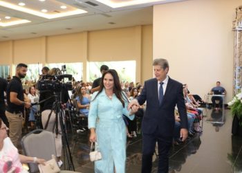 Walter Schlatter toma posse e anuncia renovação administrativa em Chapadão