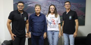 Prefeito e ONG Discutem Melhorias para Causa Animal em Chapadão do Sul