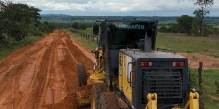 Prefeitura de Alcinópolis revitaliza estradas para promover turismo e cultura