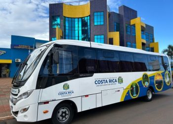 Costa Rica adquire ônibus para transporte de pacientes oncológicos