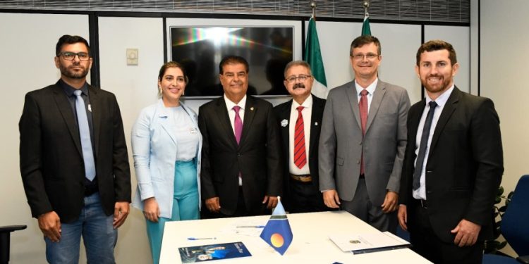 Senador Nelsinho Trad recebe vereadores de Paraíso das Águas e discute investimentos em infraestrutura