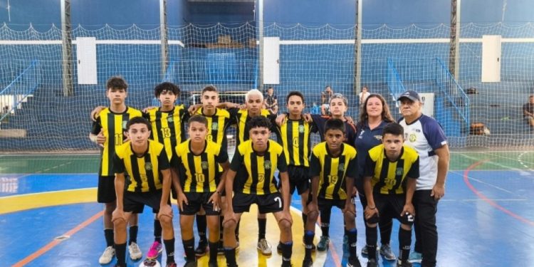 Atletas de Costa Rica participam de amistosos em Chapadão do Sul visando Jogos Escolares