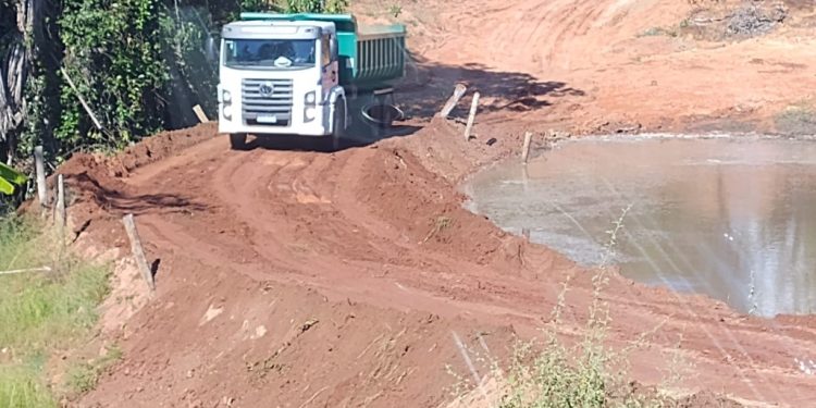 Obra em represa de Figueirão busca prevenir riscos e garantir abastecimento na zona rural