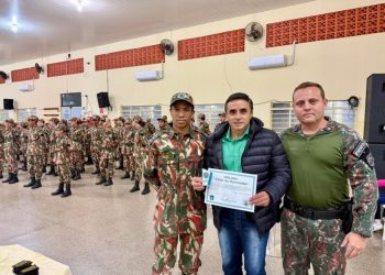 Solenidade do Projeto Florestinha marca promoção de jovens e celebração de conquistas