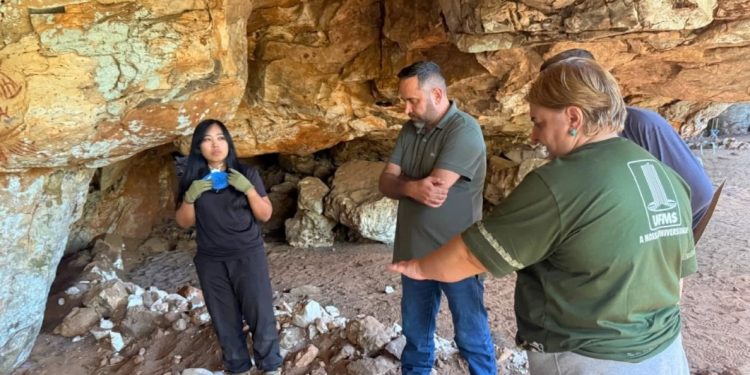 Gruta da Mesa em Alcinópolis recebe nova etapa de escavações com equipe internacional