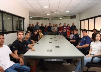 “Câmara Vai à Escola” aproxima jovens da gestão pública municipal