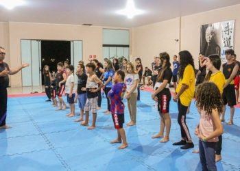 Kung Fu de Chapadão do Sul recebe novos uniformes e equipamentos com aporte de R$ 30 mil