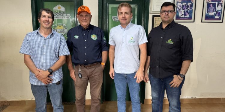 Diretoria do Sindicato Rural de Chapadão do Sul elege Gilberto Mosena como presidente para triênio 2026-2028