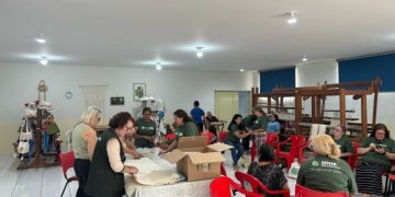 Assistência social e Senar promovem formação em ponto cruz na Rica Trama